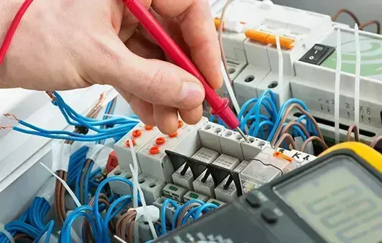 Professional electrician in Edmonton